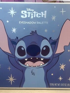Disney Stitch Holiday Eyeshadow Palette ✨ 16 Pan Taste Beauty NEW